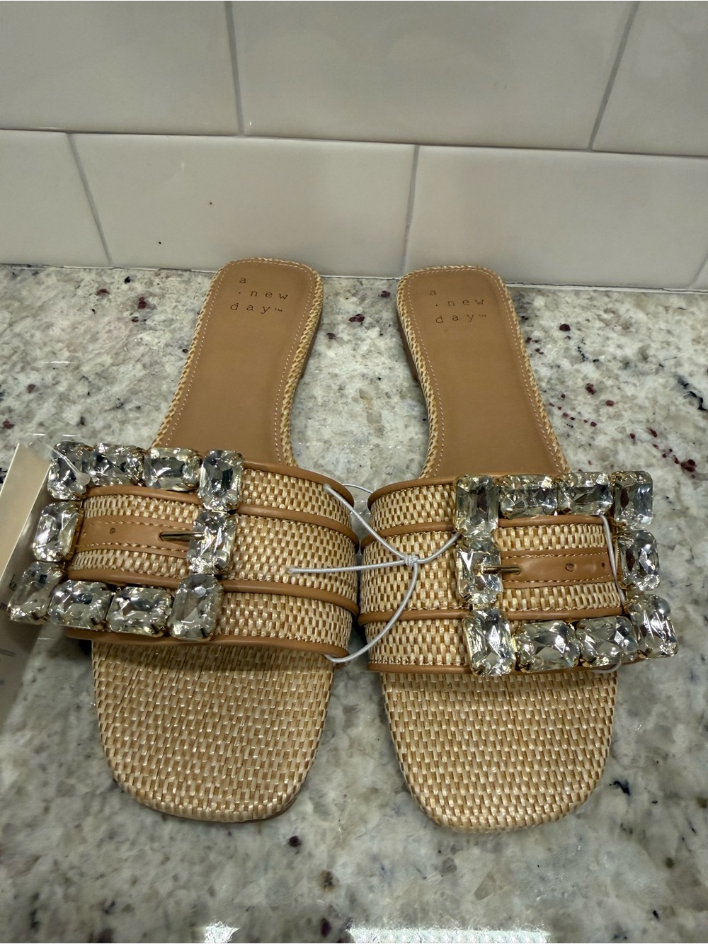a new day Kelsey Tan Straw Look Slide Sandals with Crystal Buckles Size 7 - NIB - Picture 2 of 13